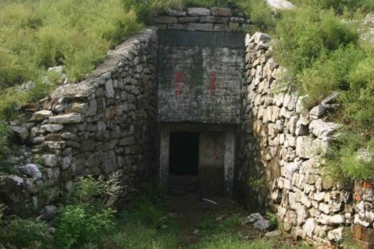南山村（山东省枣庄市市中区辖村）