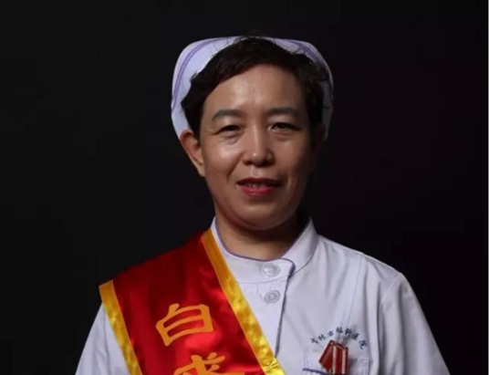张桂英（吉林省神经精神病医院主任护师）