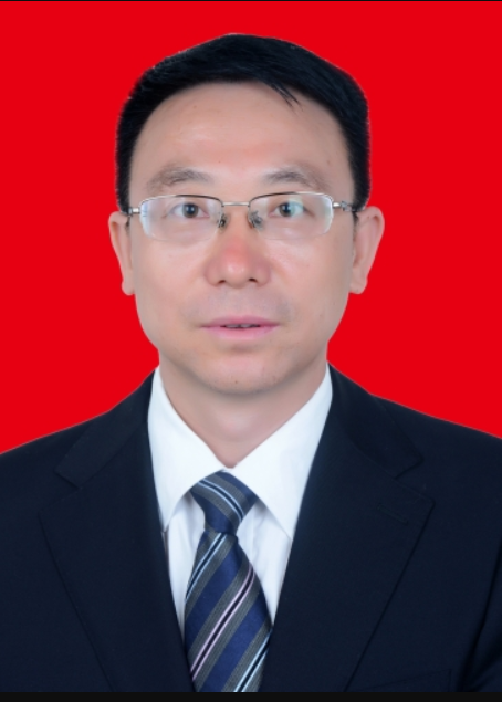 许绍忠（昆明市政协秘书长、市政协办公室党组书记）