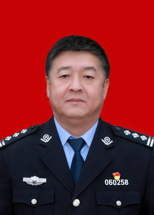 周宏（山西省孝义市政府原副市长，市公安局原局长）