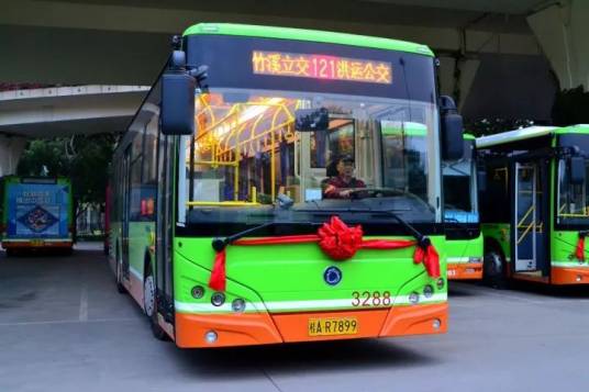 南宁121路