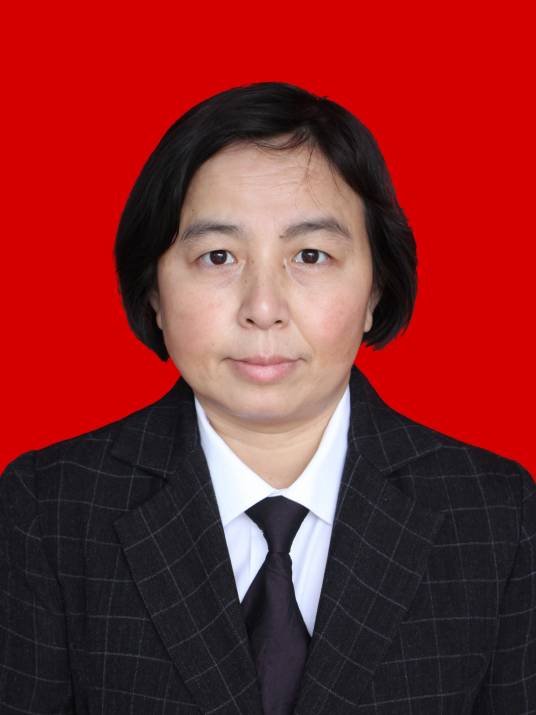 郑丽（湖南省张家界市永定区人大常委会副主任）