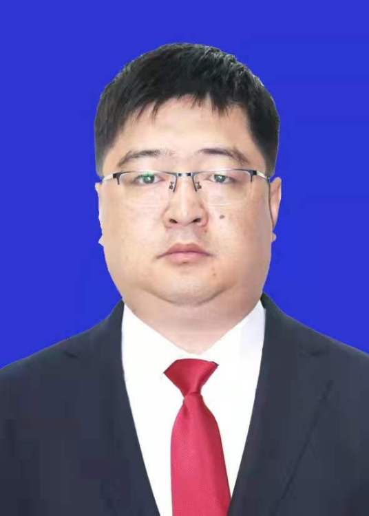 王晓飞（山西省运城经济技术开发区党工委委员、管委会副主任）