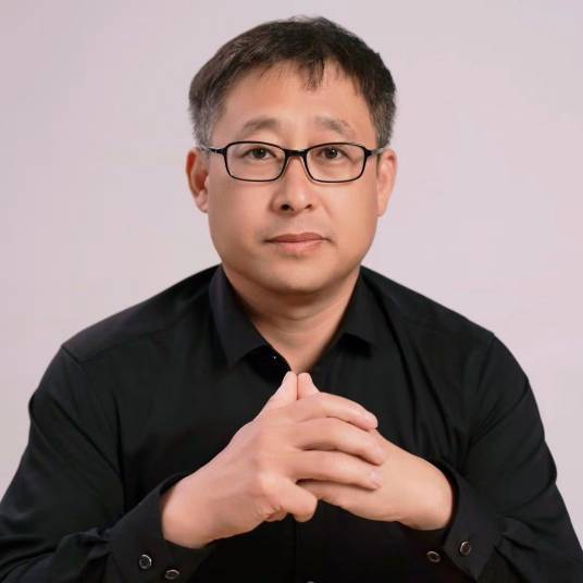 李忠伟（心理咨询师）