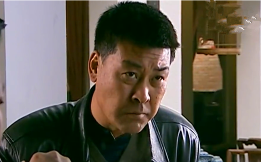 罗厚平