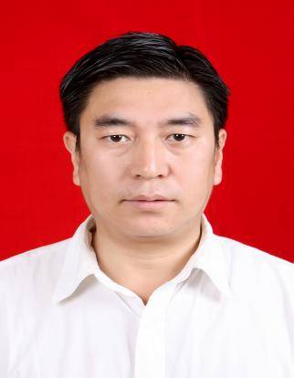 沈卫国（凉山州民族研究所所长、州民宗委党组成员）