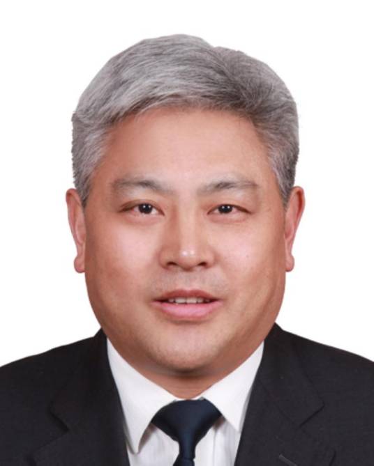 金锋（交通运输部上海打捞局工程船队副队长）