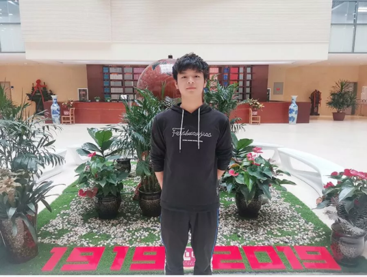 王文轩（兰州理工大学学生）