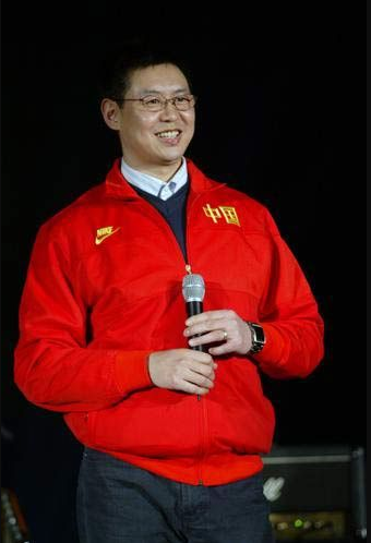 李彤（前田径运动员）