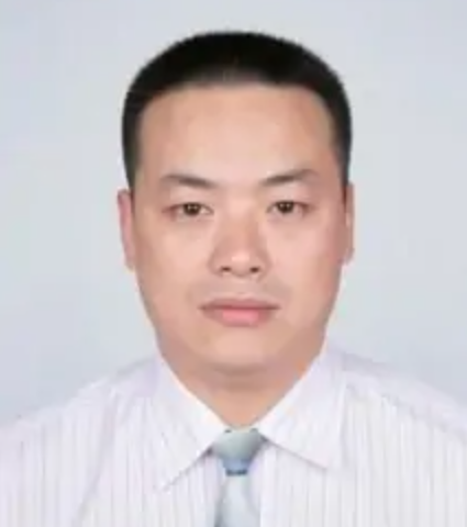 余强（昆明博美整形外科首席医师）