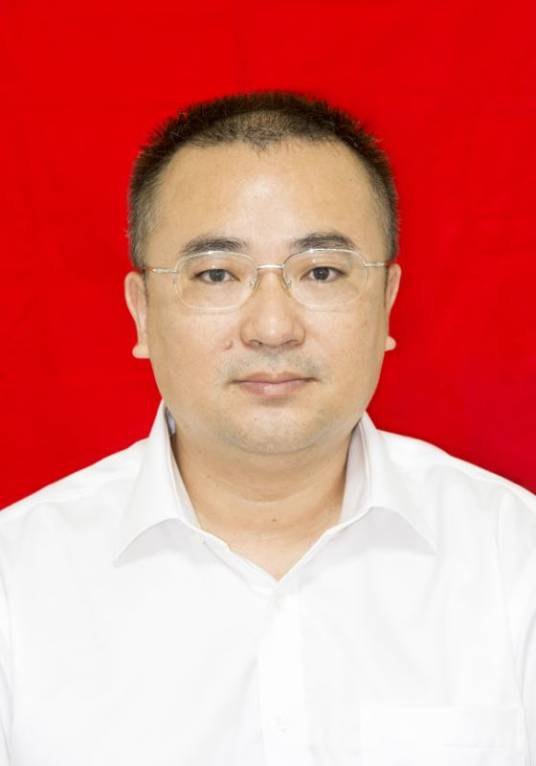 周彦（广西阳朔县委书记）