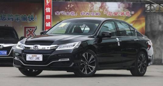 雅阁 2.4 LX