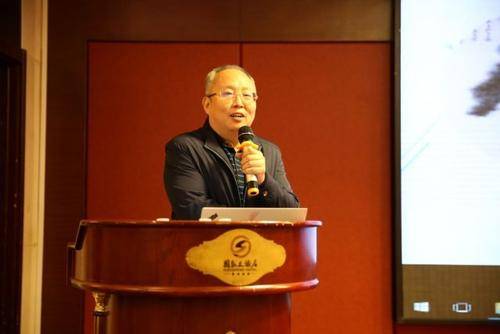 李刚（吉林省博物院院长、党委书记）