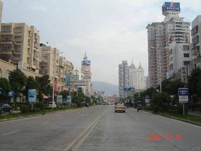 上园村（浙江省乐清市柳市镇辖村）