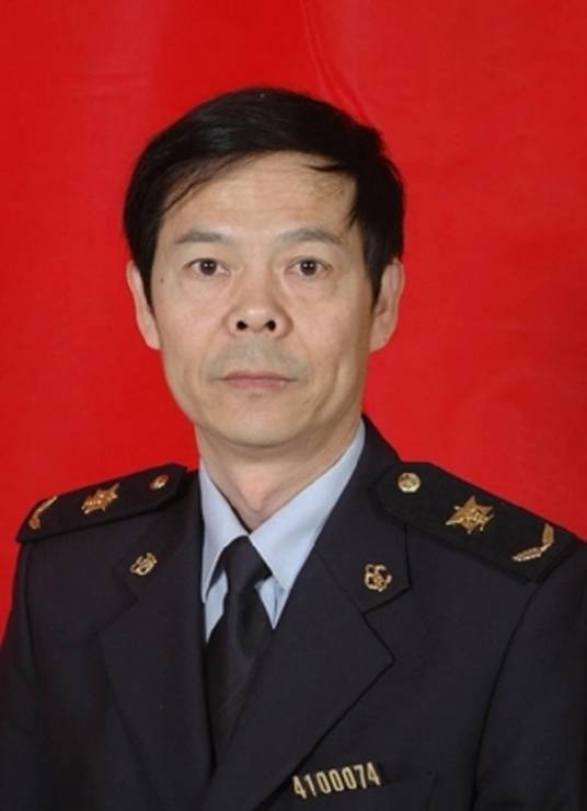 张奕（商丘出入境检验检疫局局长、党组书记）