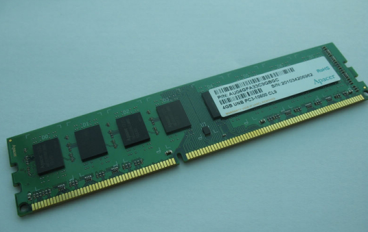 宇瞻4G DDR3 1333