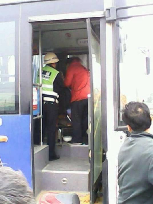 苏州公交司机突发脑溢血事件