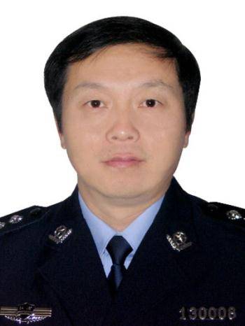 张晓兵（河南省安阳市公安局党委委员）