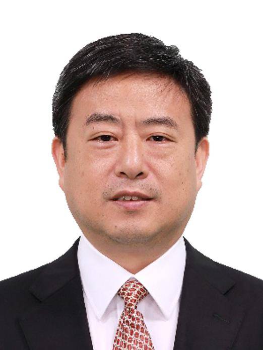 陈杰（重庆市人大常委会委员，市人大社会建设委员会主任委员）
