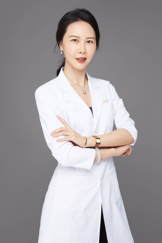 张莎莎（皮肤科医生）