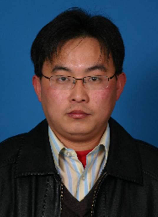 赵强（济南大学资源与环境学院教授）