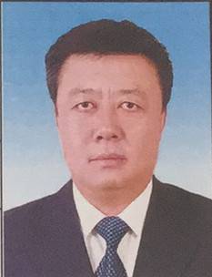 李岩峰（内蒙古纪委监委驻自治区商务厅纪检组组长）