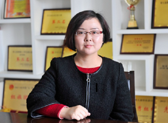 李琼（武汉理工大学教授）