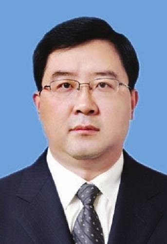 王冰（吉林省委组织部副部长，吉林省人力资源和社会保障厅党组书记、厅长）