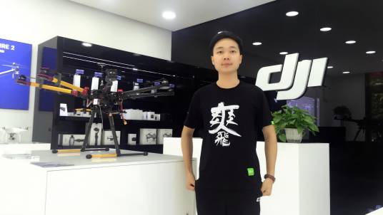 蔡清波（无人机销售业务员）