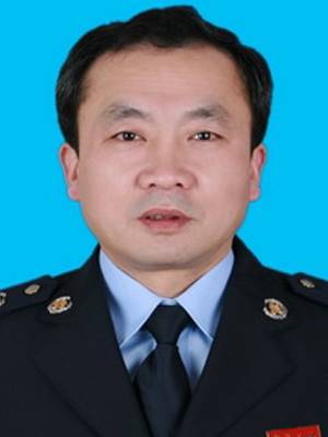 张俊（安徽省马鞍山市国家税务局原副调研员）