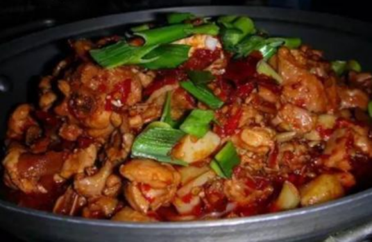 糍粑辣子鸡