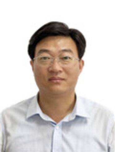 李京华（山东省平度市农业农村局党组成员、副局长、三级主任科员）