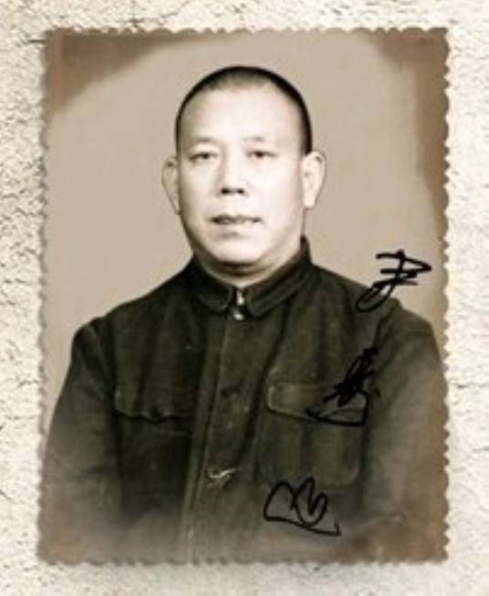 尹寿山