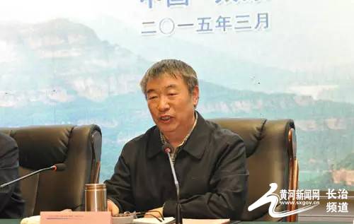 周然（中国作家协会会员）