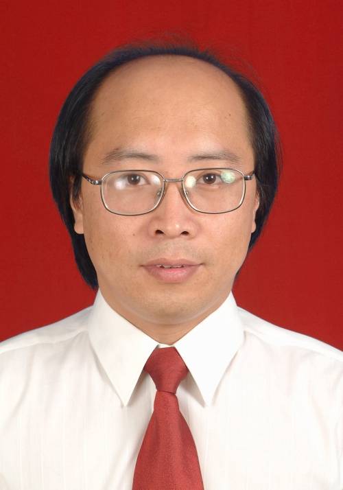 于立新（浙江省平湖市交通运输局总工程师）