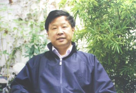 王国安（苏州市书法家协会秘书长）