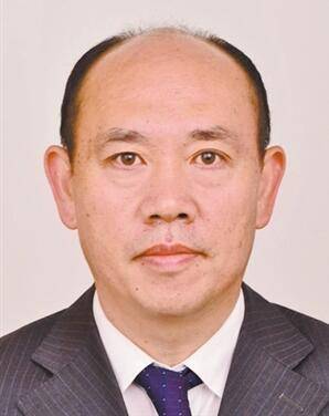 张成文（云南省红十字会党组成员、副会长）