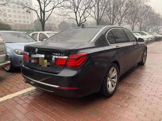 宝马7系730Li 豪华型