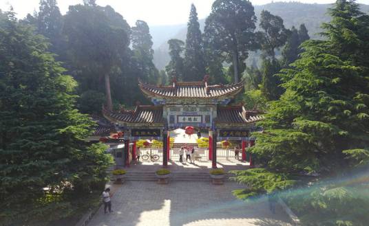 东山寺（云南省宣威市东山寺）