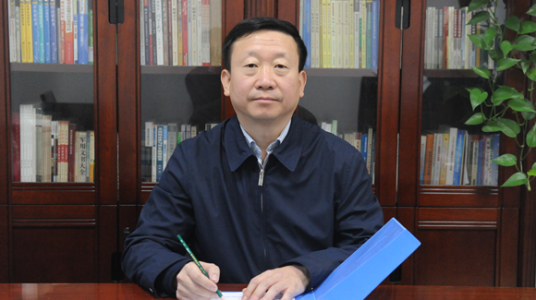 崔晓东（中共中央保密委员会办公室指导管理司司长、新闻发言人）