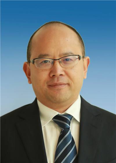 杨硕（四川华西集团有限公司原副总经理）