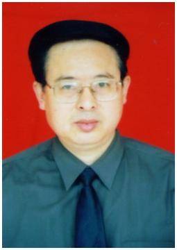 张金生（政协陇南市第一届委员会副主席）