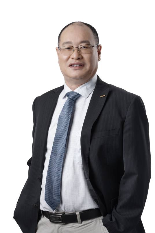 杨健（浙江吉利控股集团董事局副主席、副董事长，吉利科技集团有限公司副董事长、董事）