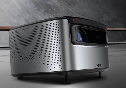 坚果 J7