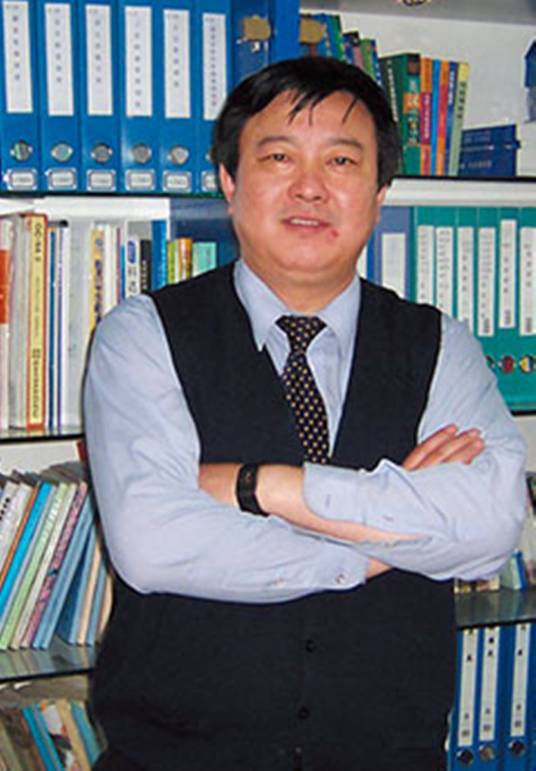 李健（哈尔滨商业大学食品工程学院教授）