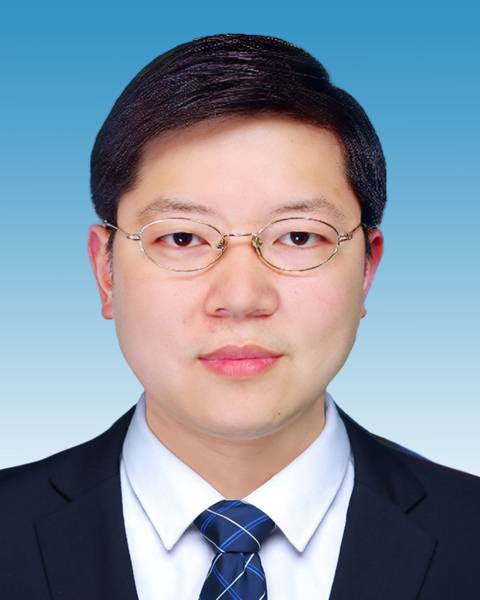周阳（重庆市南岸区住房和城乡建设委员会党组成员、重庆市南岸区建设工程安全质量服务中心主任）