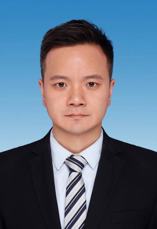 周磊（江苏省扬州市江都区委副书记、区政府副区长、党组副书记）