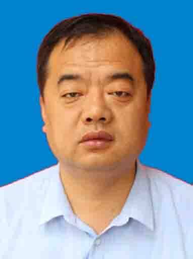 徐晓凯（山西省运城市万荣县委常委、政法委书记，县委办公室主任）