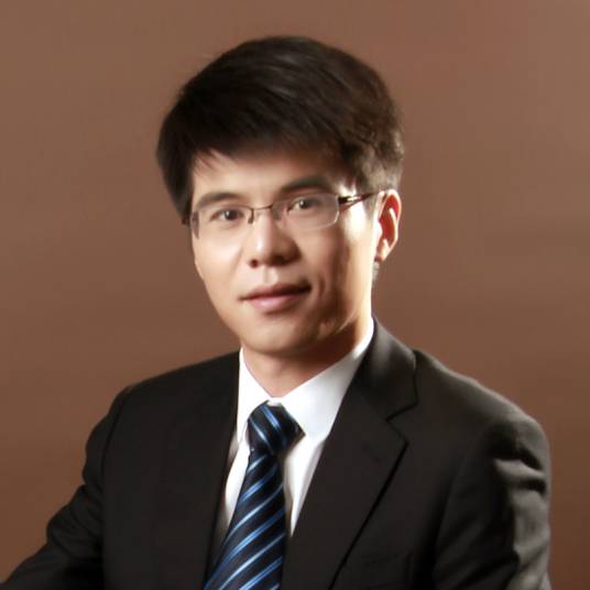 严虎（中南大学湘雅二医院医生）