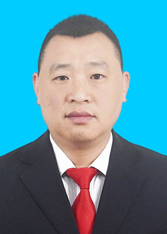 余海波（重庆市石柱县三益乡乡长）